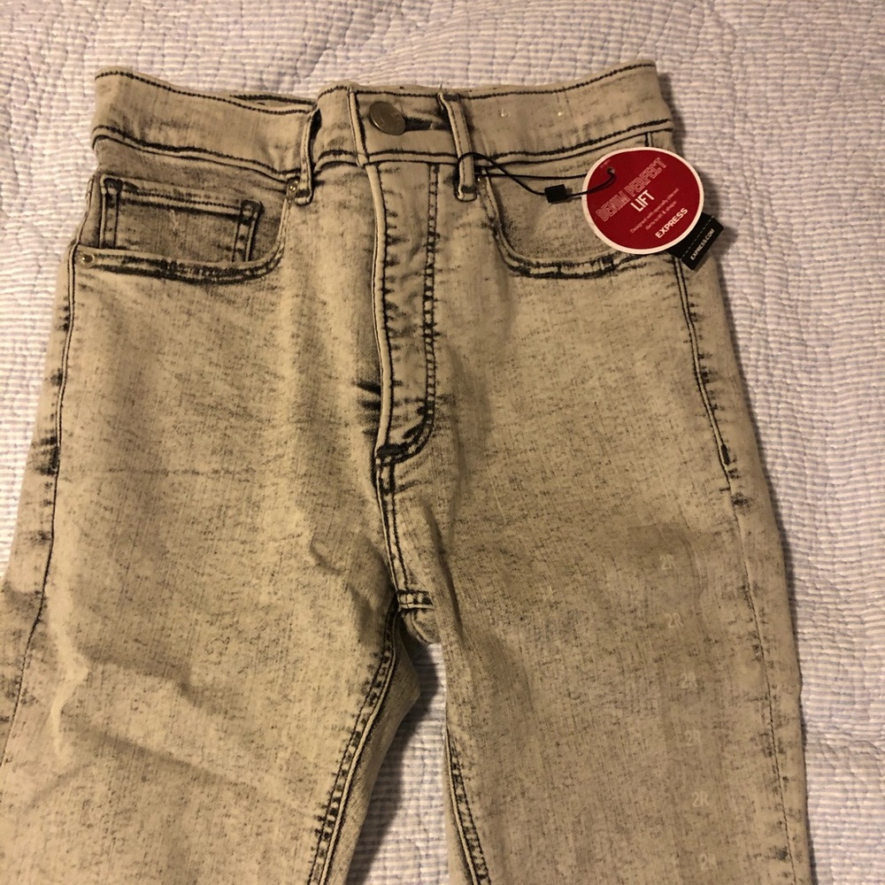 EXPRESS Legging High Rise Jeans!